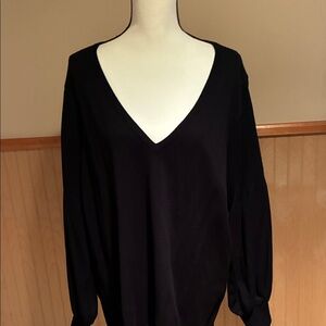 Torrid Black V-Neck Sweater for Women